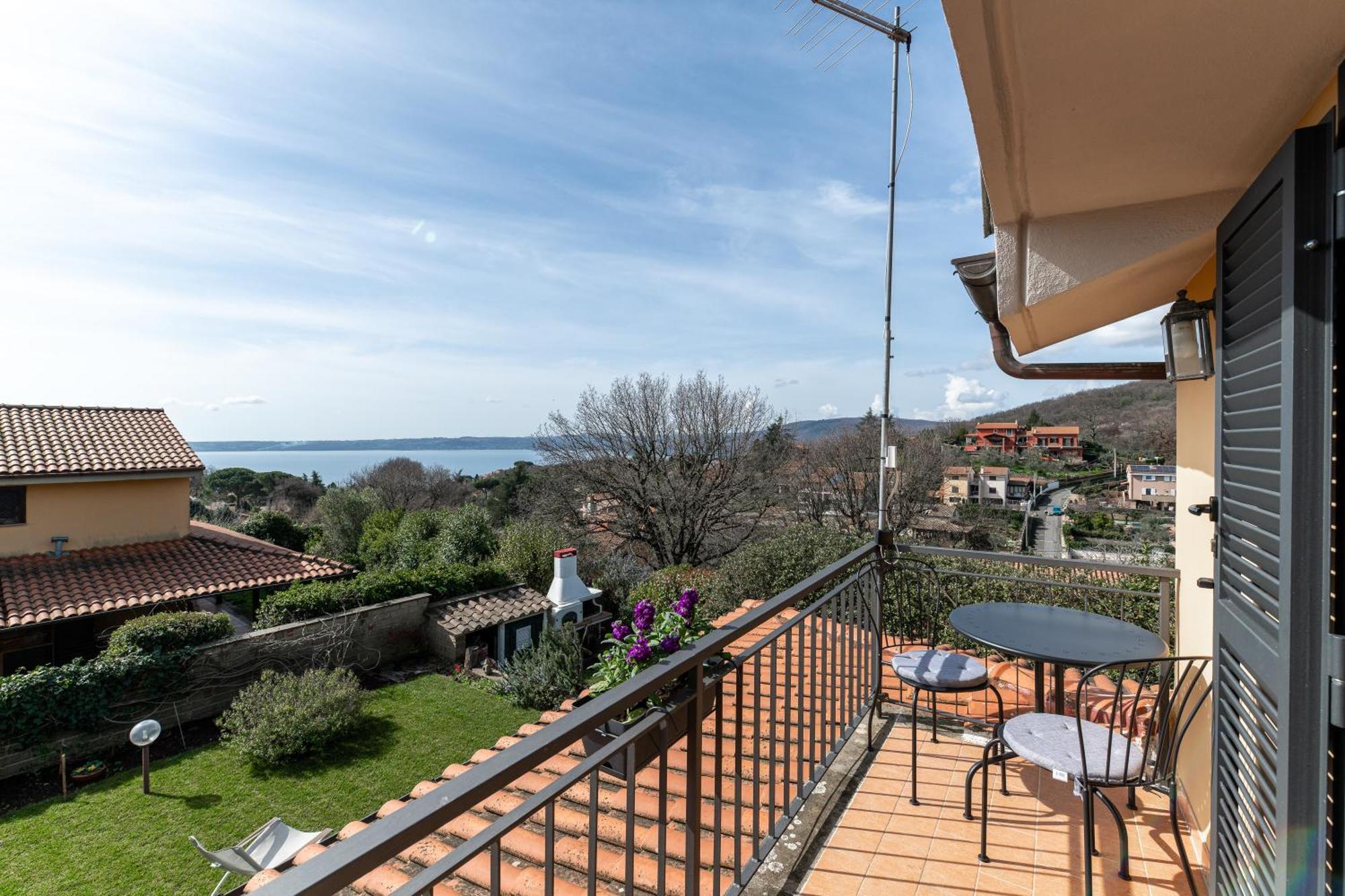 A Casa Di Fio' Villa เตรวินญาโน โรมาโน ภายนอก รูปภาพ